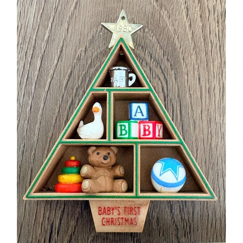Hallmark 1980 Babys First Christmas Tree Shadow Box Vintage Ornament